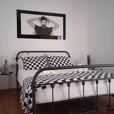 Nicko'S Room Piraeus Ngoại thất bức ảnh