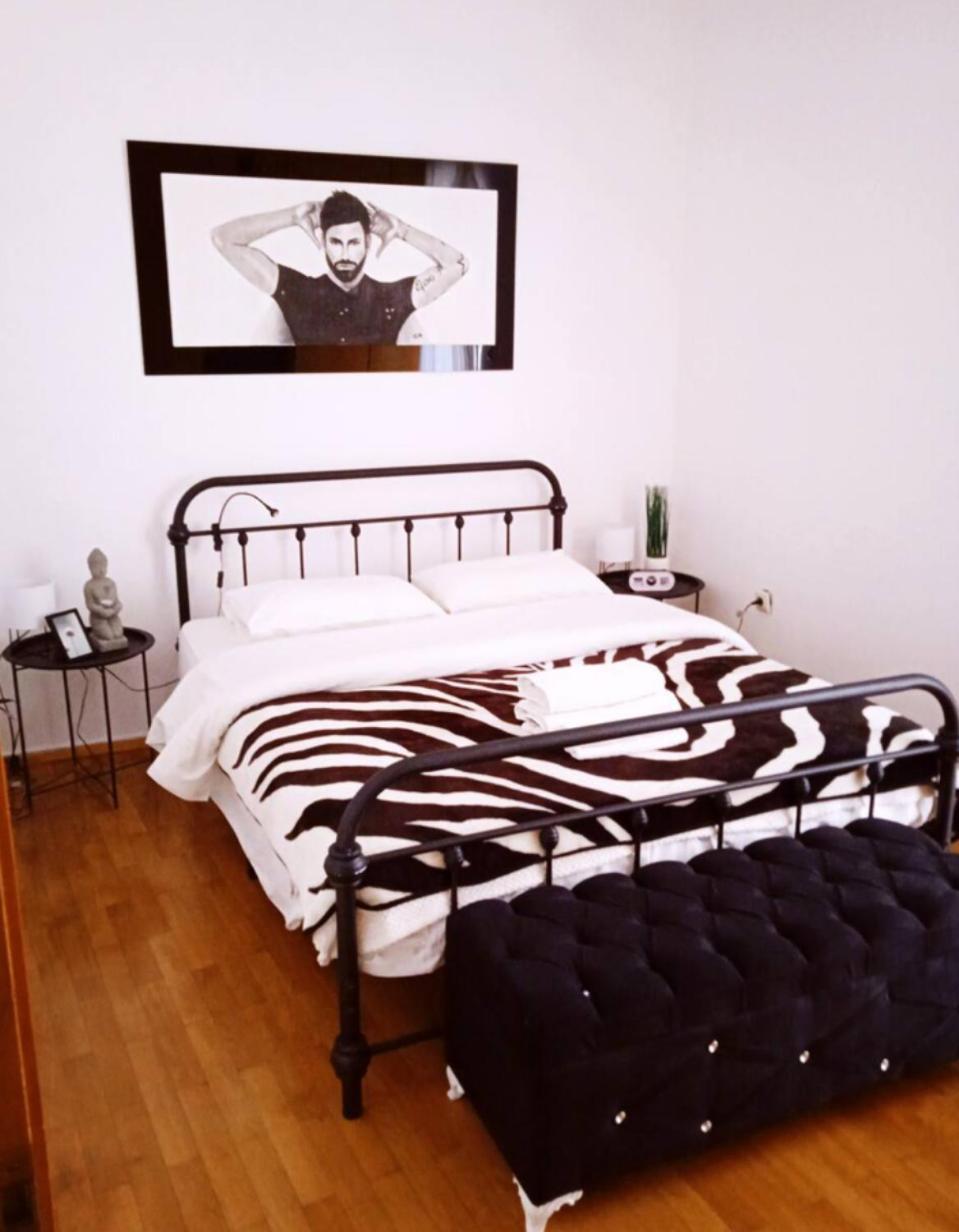 Nicko'S Room Piraeus Ngoại thất bức ảnh